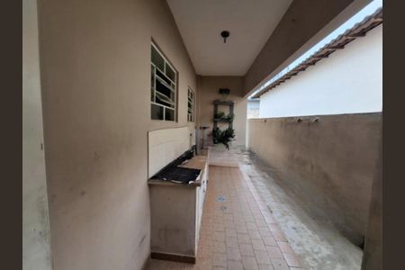 Casa à venda com 232m², 3 quartos e 2 vagas Casa à venda com 232m², 3 quartos e 2 vagasFoto 27
