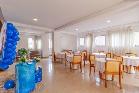 Apartamento para alugar com 50m², 2 quartos e 2 vagasÁrea comum - Salão de festas