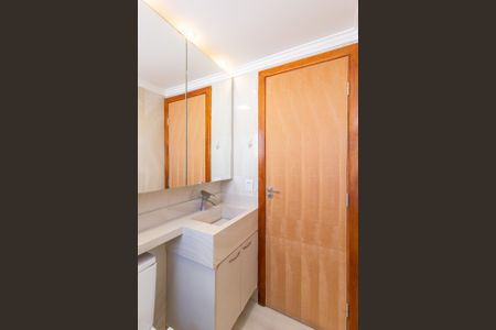 Apartamento para alugar com 50m², 2 quartos e 2 vagasBanheiro