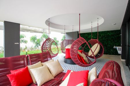 Studio à venda com 32m², 1 quarto e 1 vaga Studio à venda com 32m², 1 quarto e 1 vagaÁrea Comum - Praça c/ Lareira