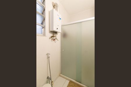 Apartamento à venda com 70m², 2 quartos e sem vagaBanheiro da suíte