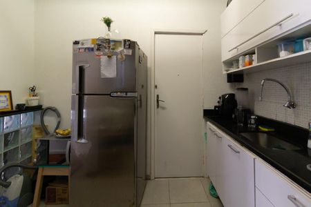 Apartamento à venda com 70m², 2 quartos e sem vagaCozinha