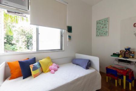 Apartamento à venda com 70m², 2 quartos e sem vagaQuarto 