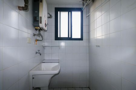 Apartamento à venda com 84m², 3 quartos e 2 vagas Apartamento à venda com 84m², 3 quartos e 2 vagasÁrea de Serviço
