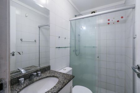 Apartamento à venda com 84m², 3 quartos e 2 vagas Apartamento à venda com 84m², 3 quartos e 2 vagasBanheiro Social