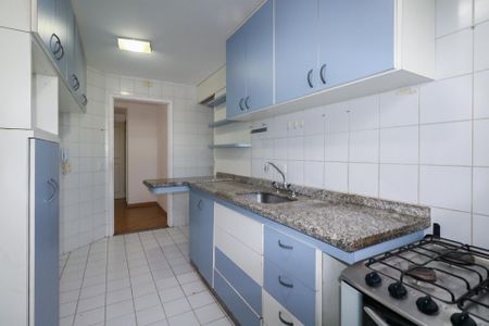 Apartamento à venda com 84m², 3 quartos e 2 vagas Apartamento à venda com 84m², 3 quartos e 2 vagasCozinha