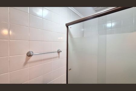 Apartamento à venda com 75m², 3 quartos e 1 vaga Apartamento à venda com 75m², 3 quartos e 1 vagaBanheiro Social