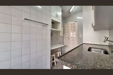 Apartamento à venda com 75m², 3 quartos e 1 vaga Apartamento à venda com 75m², 3 quartos e 1 vagaCozinha