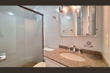 Apartamento à venda com 75m², 3 quartos e 1 vaga Apartamento à venda com 75m², 3 quartos e 1 vagaBanheiro Social