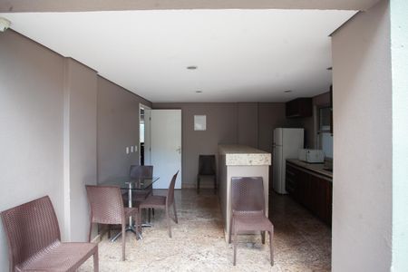 Apartamento à venda com 80m², 2 quartos e 1 vaga Apartamento à venda com 80m², 2 quartos e 1 vagaÁrea comum - Espaço Gourmet