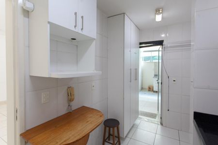 Apartamento à venda com 80m², 2 quartos e 1 vaga Apartamento à venda com 80m², 2 quartos e 1 vagaCozinha