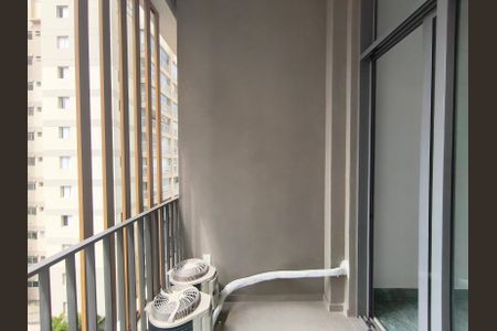 Apartamento à venda com 48m², 1 quarto e 1 vaga Apartamento à venda com 48m², 1 quarto e 1 vagaVaranda