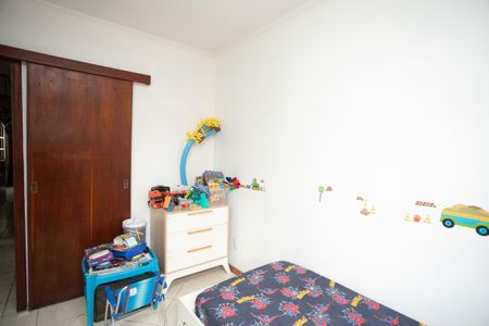 Casa à venda com 130m², 3 quartos e 4 vagas Casa à venda com 130m², 3 quartos e 4 vagasQuarto 3