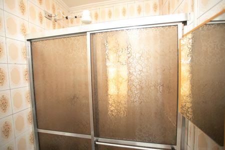 Casa à venda com 130m², 3 quartos e 4 vagas Casa à venda com 130m², 3 quartos e 4 vagasBanheiro 2