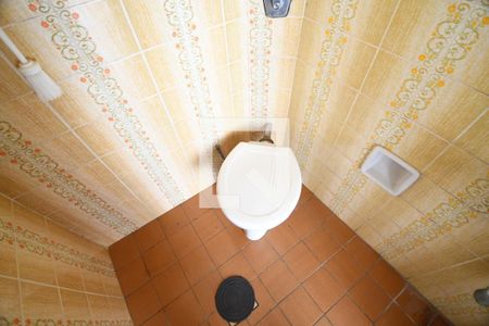 Casa à venda com 180m², 3 quartos e 2 vagasBanheiro de serviço