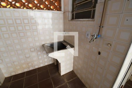 Casa à venda com 180m², 3 quartos e 2 vagasÁrea de Serviço