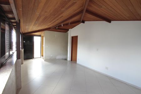 Apartamento à venda com 151m², 4 quartos e 2 vagasCobertura