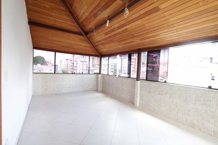 Apartamento à venda com 151m², 4 quartos e 2 vagasCobertura