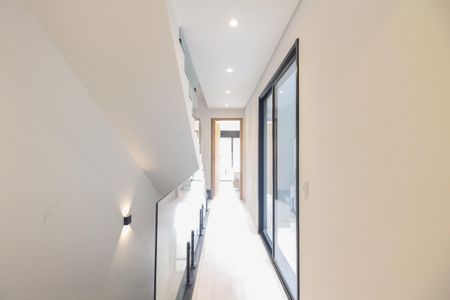 Casa à venda com 90m², 3 quartos e 1 vaga Casa à venda com 90m², 3 quartos e 1 vagaCorredor de Acesso