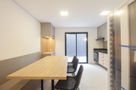 Casa à venda com 90m², 3 quartos e 1 vaga Casa à venda com 90m², 3 quartos e 1 vagaCozinha