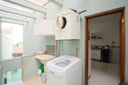 Casa à venda com 330m², 3 quartos e 4 vagasÁrea de Serviço