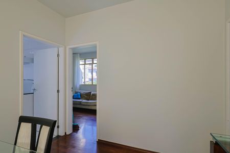 Apartamento à venda com 90m², 3 quartos e 1 vaga Apartamento à venda com 90m², 3 quartos e 1 vagaSala de Jantar