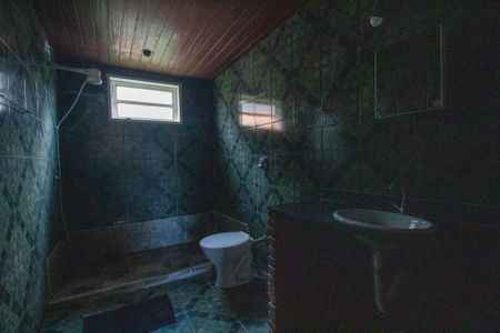 Casa de condomínio à venda com 250m², 4 quartos e 3 vagas Casa de condomínio à venda com 250m², 4 quartos e 3 vagasBanheiro da Suíte