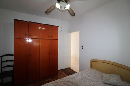 Casa à venda com 147m², 3 quartos e 6 vagasQuarto 2