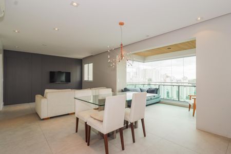 Apartamento à venda com 129m², 3 quartos e 3 vagasSala