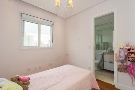 Apartamento à venda com 129m², 3 quartos e 3 vagasSuíte 2