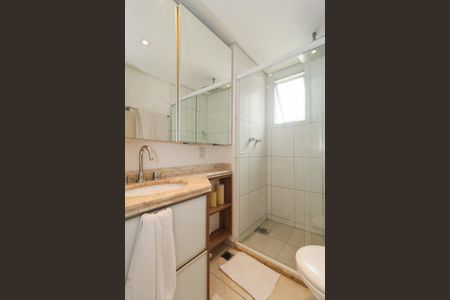 Apartamento à venda com 129m², 3 quartos e 3 vagasBanheiro da Suíte 1