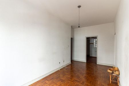 Apartamento à venda com 70m², 1 quarto e sem vaga Apartamento à venda com 70m², 1 quarto e sem vagaSala
