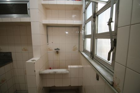 Apartamento à venda com 60m², 2 quartos e 1 vagaÁrea de Serviço