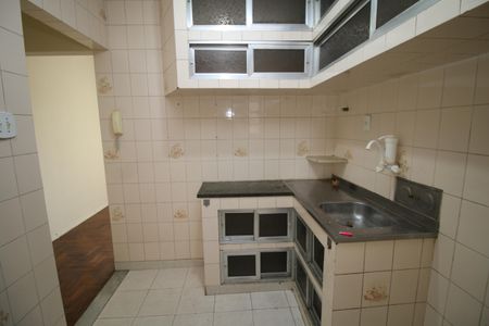 Apartamento à venda com 60m², 2 quartos e 1 vagaCozinha