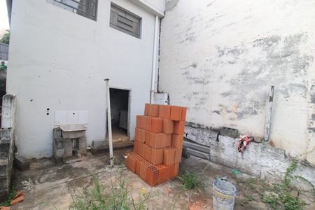 Casa para alugar com 300m², 2 quartos e sem vagaÁrea de Serviço