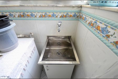 Apartamento à venda com 80m², 2 quartos e 1 vaga Apartamento à venda com 80m², 2 quartos e 1 vagaÁrea de Serviço