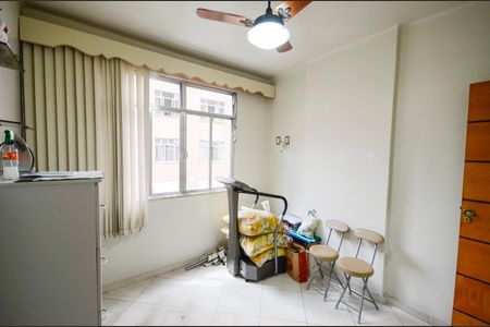 Apartamento à venda com 80m², 2 quartos e 1 vaga Apartamento à venda com 80m², 2 quartos e 1 vagaQuarto