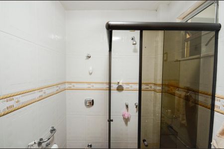 Apartamento à venda com 80m², 2 quartos e 1 vaga Apartamento à venda com 80m², 2 quartos e 1 vagaBanheiro Social
