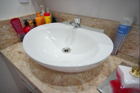 Apartamento à venda com 50m², 2 quartos e 1 vagaBanheiro Corredor