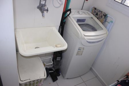 Apartamento à venda com 44m², 2 quartos e 1 vagaÁrea de serviço