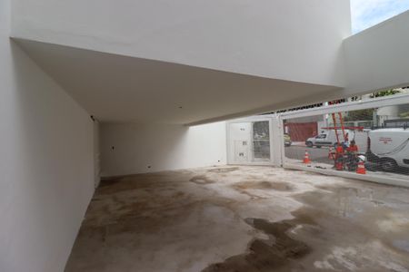 Casa à venda com 258m², 4 quartos e 4 vagasGaragem