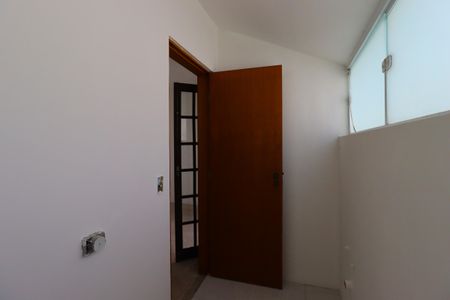 Casa à venda com 258m², 4 quartos e 4 vagasBanheiro da Suíte 3
