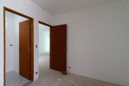 Casa à venda com 258m², 4 quartos e 4 vagasSuíte 2