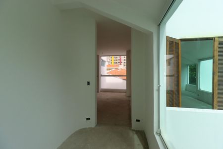 Casa à venda com 258m², 4 quartos e 4 vagasEscritório