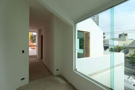 Casa à venda com 258m², 4 quartos e 4 vagasEscritório