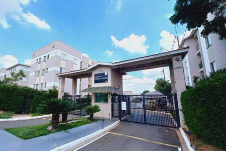 Apartamento à venda com 78m², 2 quartos e 1 vagaFachada e Portaria 