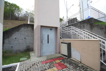 Apartamento à venda com 47m², 2 quartos e 1 vagaÁrea comum - Acessibilidade