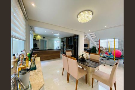 Casa de condomínio à venda com 325m², 4 quartos e 4 vagas Casa de condomínio à venda com 325m², 4 quartos e 4 vagasFoto 41