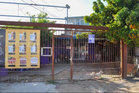 Casa à venda com 174m², 2 quartos e 2 vagasFachada