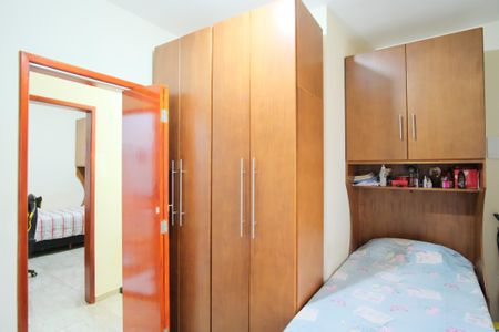 Casa de condomínio à venda com 70m², 2 quartos e 1 vagaQuarto 2